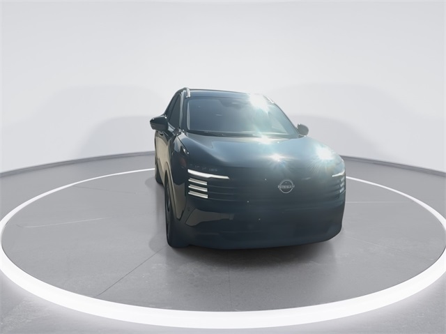 2025 Nissan Kicks SR photo 3