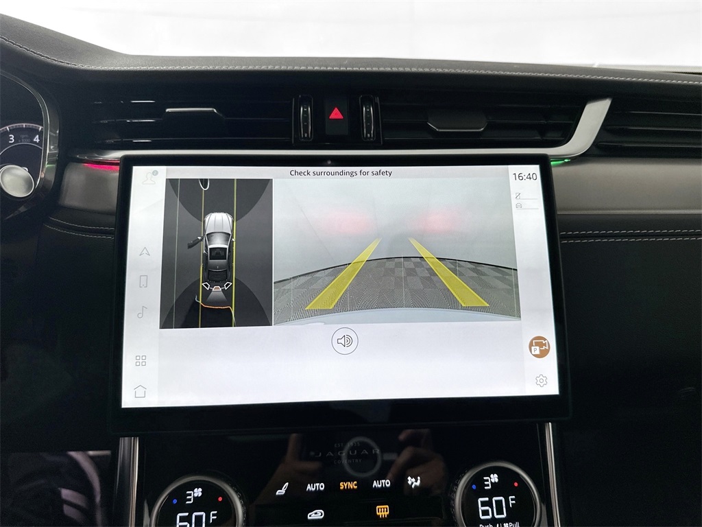 2024 Jaguar XF P300 R-Dynamic SE photo 16