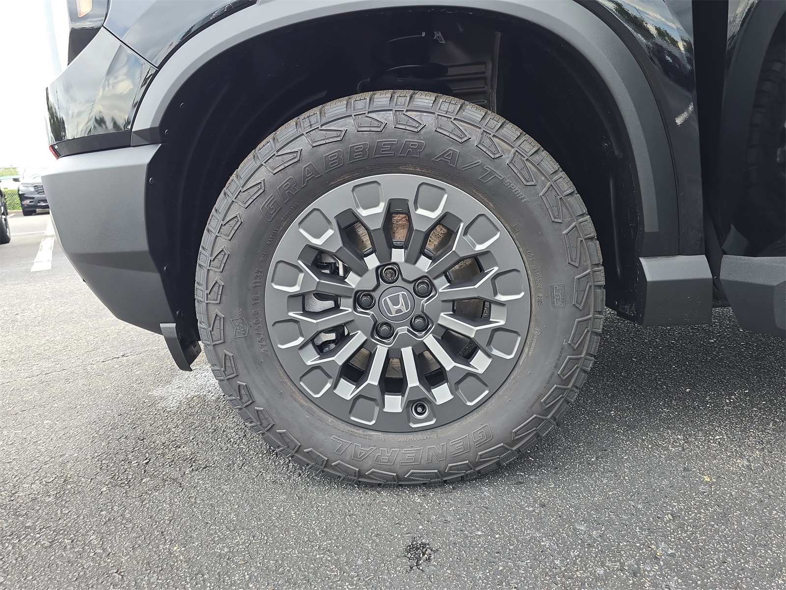 2026 Honda Passport TrailSport photo 8
