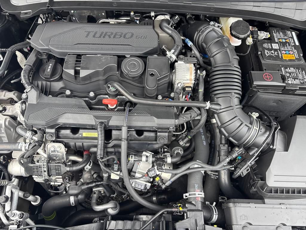 2025 Kia K4 GT-Line Turbo photo 32