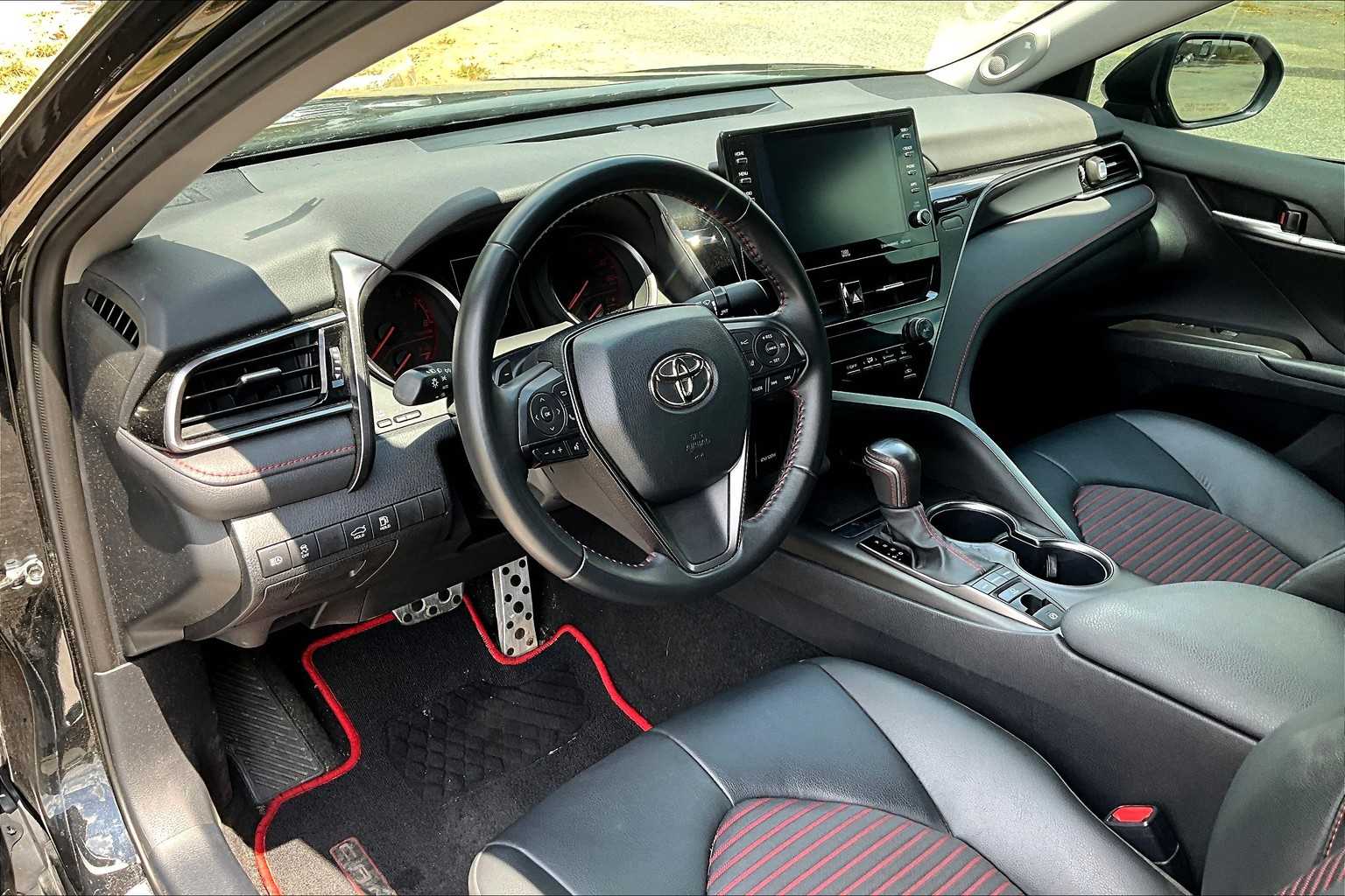 2023 Toyota Camry TRD V6 photo 16