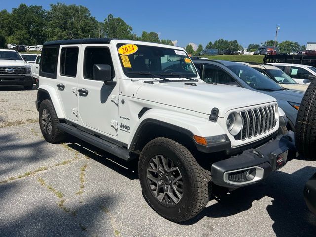 2024 Jeep Wrangler Sahara photo 2