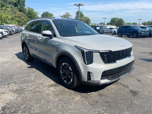2025 Kia Sorento S photo 27