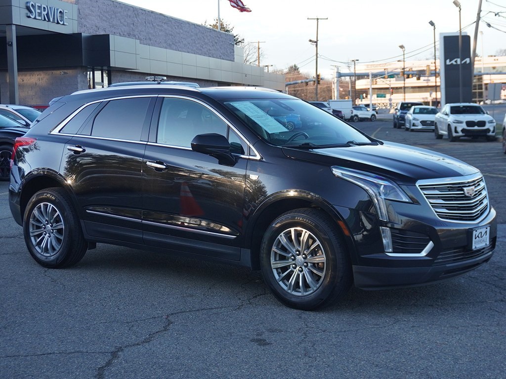 Used 2019 Cadillac XT5 Luxury with VIN 1GYKNDRS2KZ123880 for sale in Riverdale, NJ