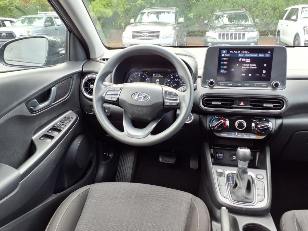 2023 Hyundai Kona SEL photo 23