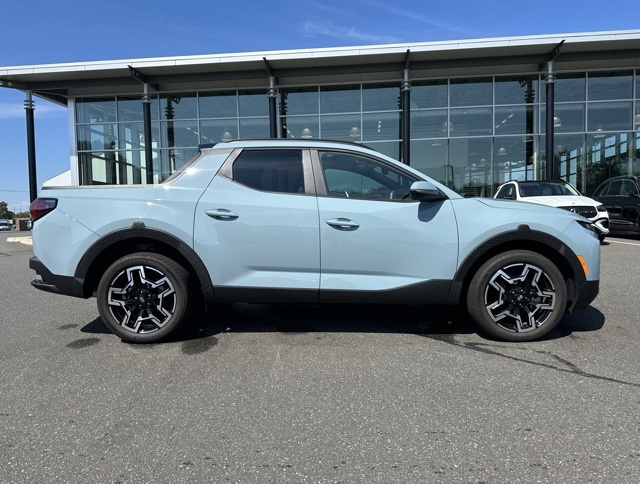2025 Hyundai Santa Cruz Limited photo 8