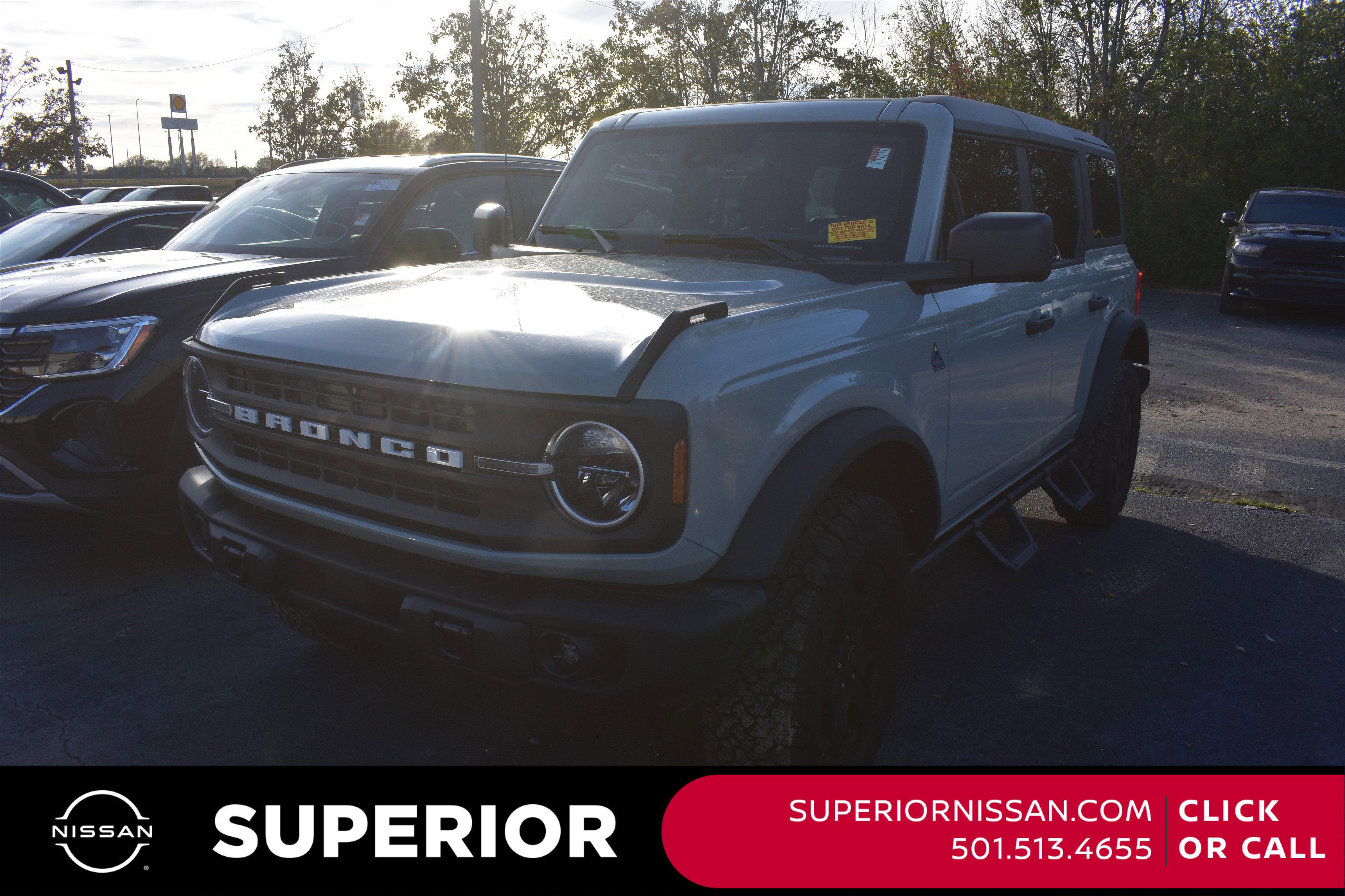 2024 Ford Bronco 4-Door Black Diamond's photo