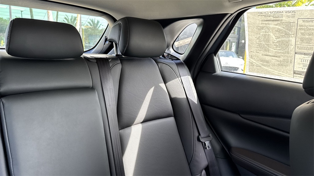 2024 Mazda CX-30 2.5 Turbo Premium photo 18