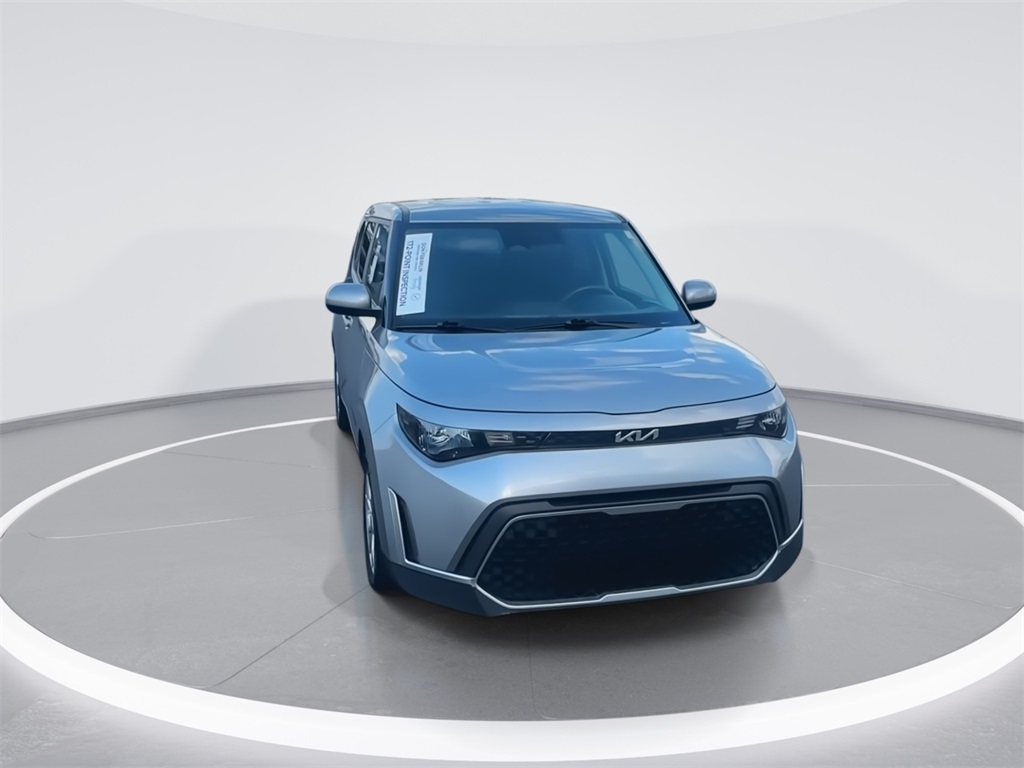 2023 Kia Soul LX photo 2