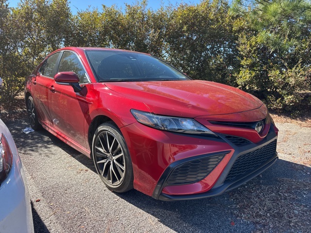 2023 Toyota Camry SE photo 3