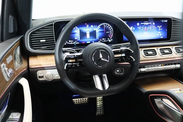 2025 Mercedes Benz GLE 450e 4MATIC photo 12
