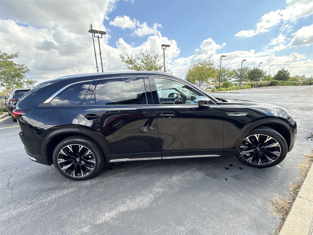 2024 Mazda CX-90 Plug-in Hybrid Premium photo 4