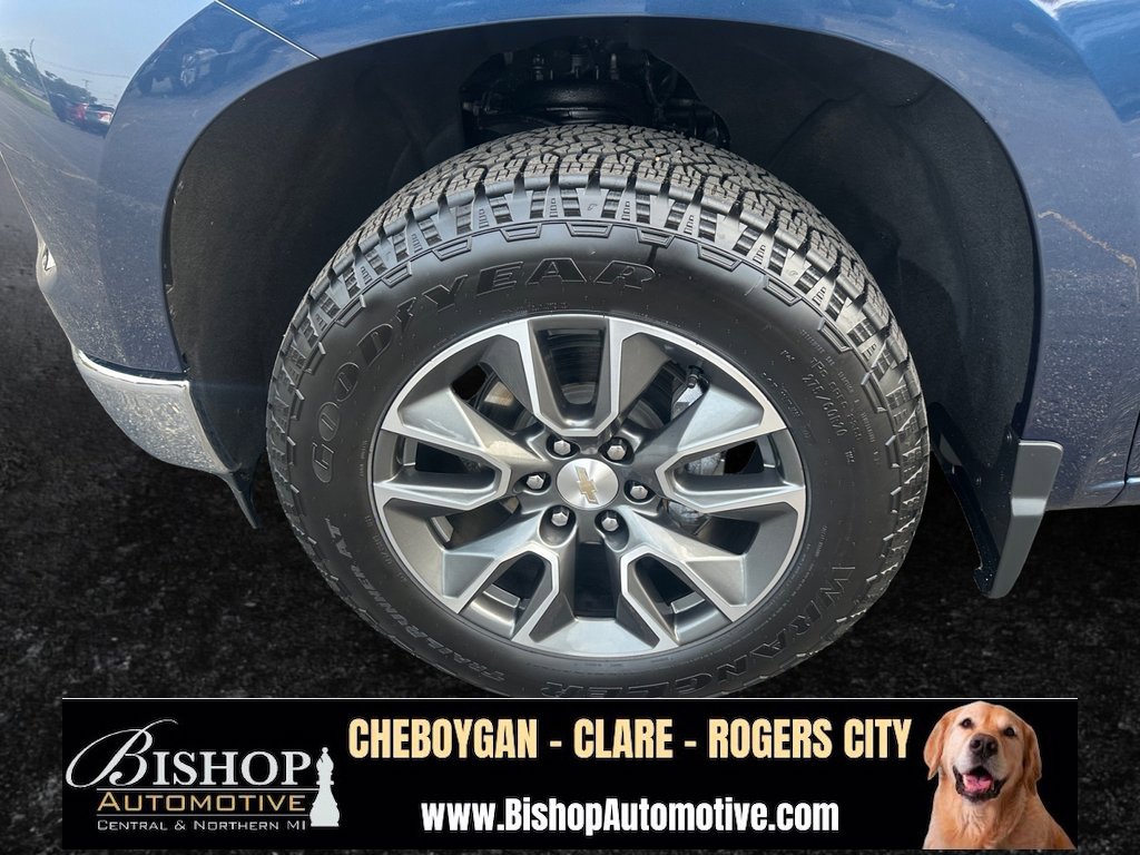 2023 Chevrolet Silverado 1500 LT photo 19
