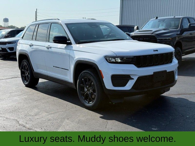 2025 Jeep Grand Cherokee Altitude X photo 2