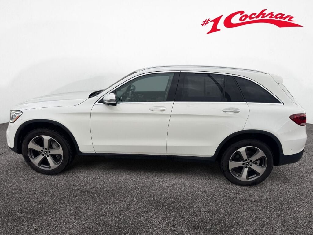 2022 Mercedes Benz GLC 300 4MATIC photo 4