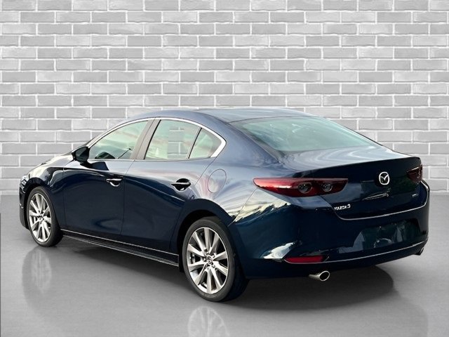 2020 Mazda Mazda3 Select photo 3