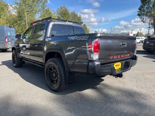 2020 Toyota Tacoma SR5 photo 2