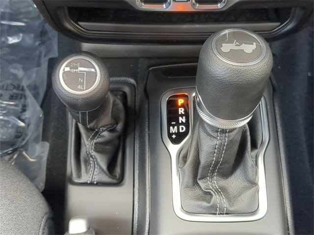 2025 Jeep Wrangler Sport photo 18