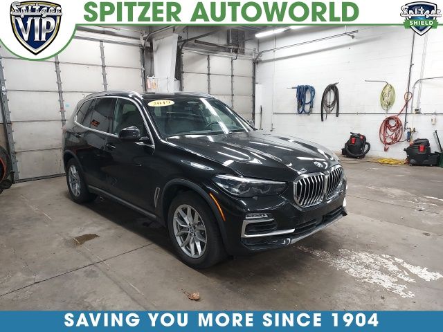 2019 BMW X5 40i's photo