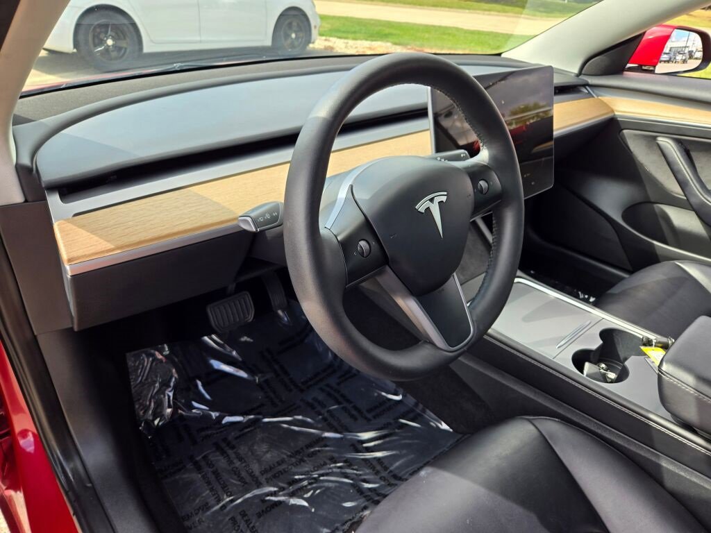 2023 Tesla Model 3 photo 19