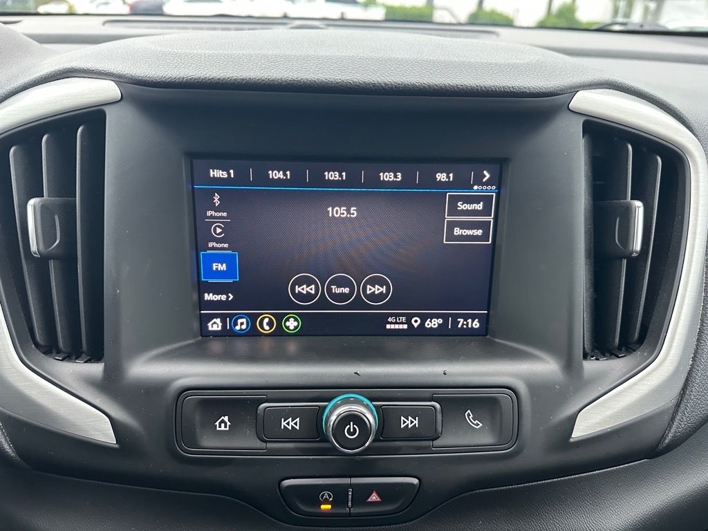 2022 Gmc Terrain SLE photo 26