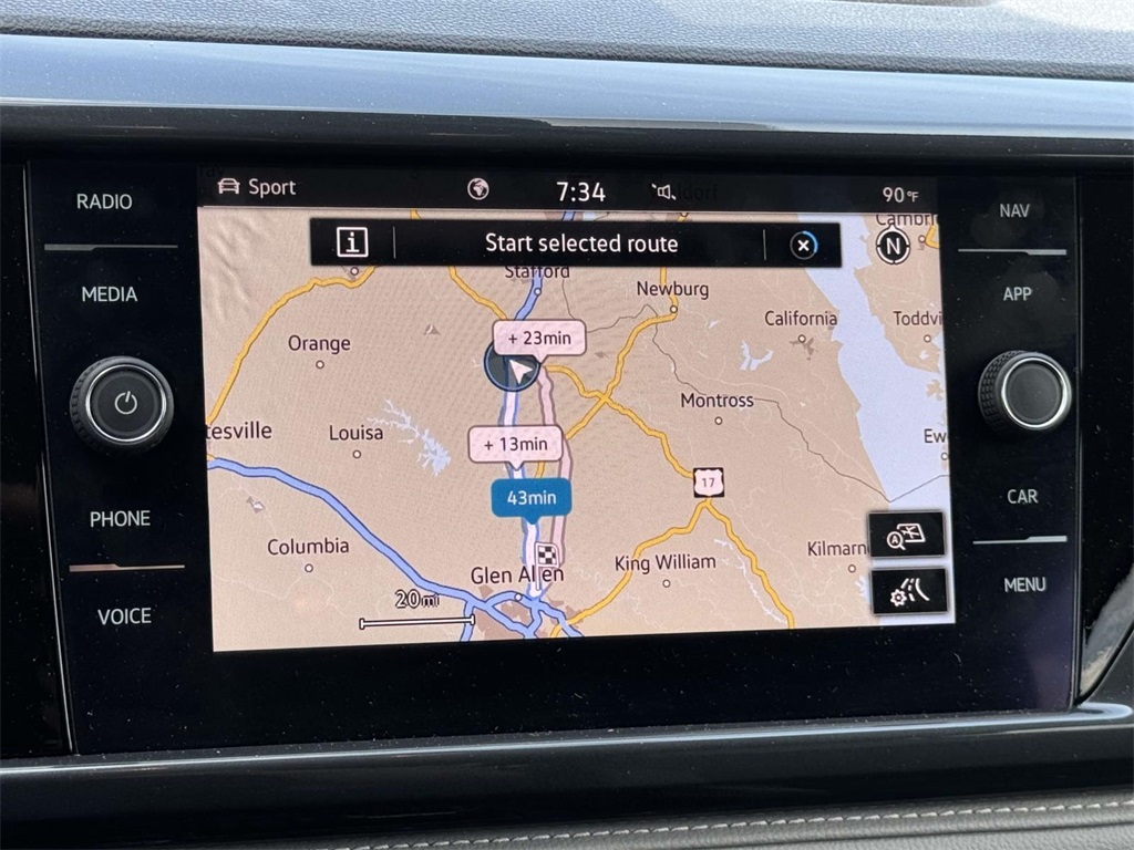 2022 Volkswagen Taos SEL photo 3