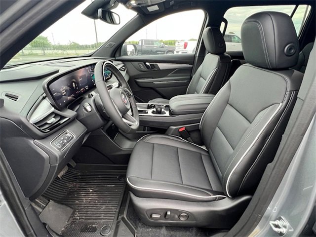 2025 Buick Enclave Preferred photo 13