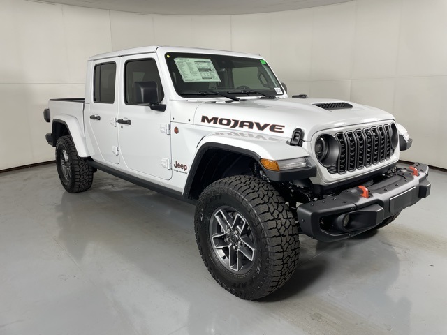 2025 Jeep Gladiator Mojave photo 2