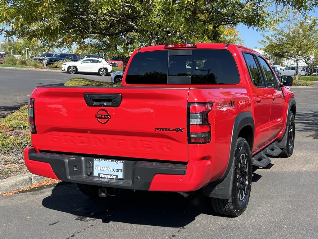 2024 Nissan Frontier PRO-4X photo 6
