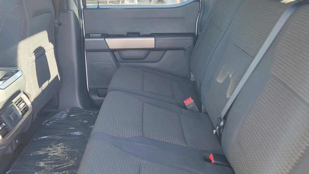 2025 Ford F-150 STX photo 9