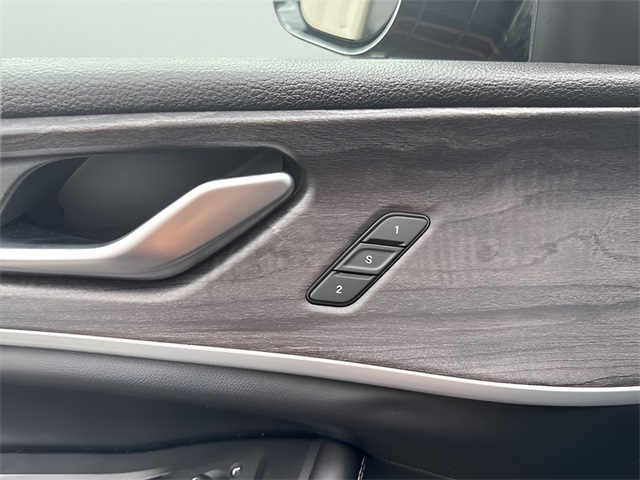 2023 Jeep Grand Cherokee 4xe photo 11