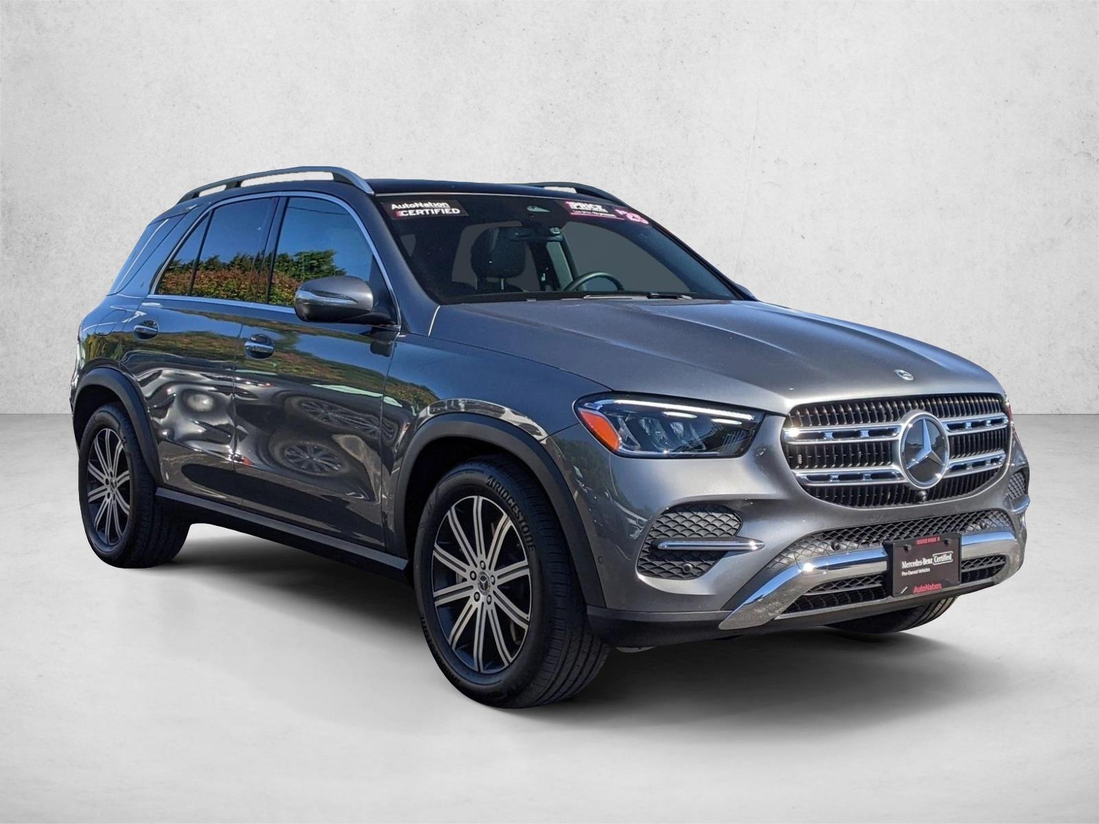 2025 Mercedes Benz GLE 450e 4MATIC photo 3