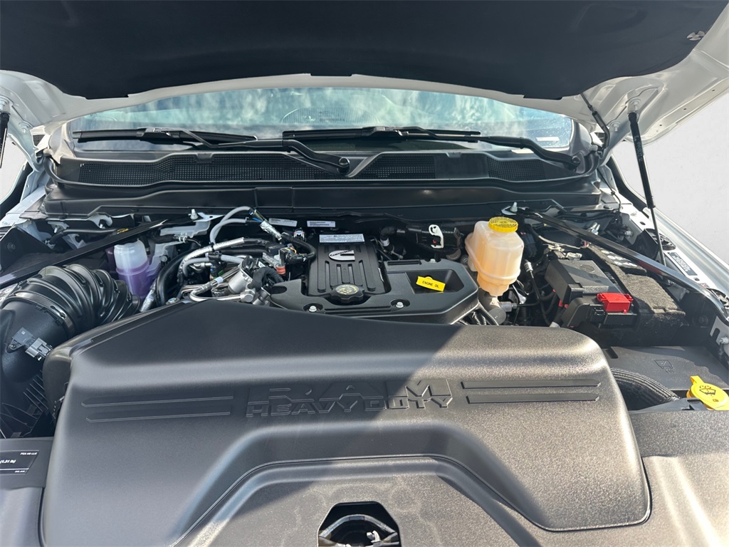2025 Ram 4500 Tradesman photo 12