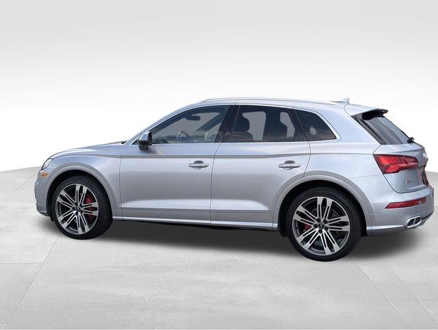 2018 Audi SQ5 Prestige photo 2