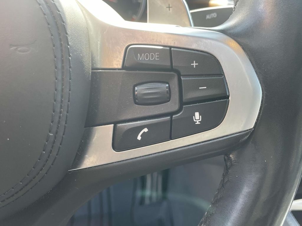 2018 Bmw M550i xDrive Sedan photo 21