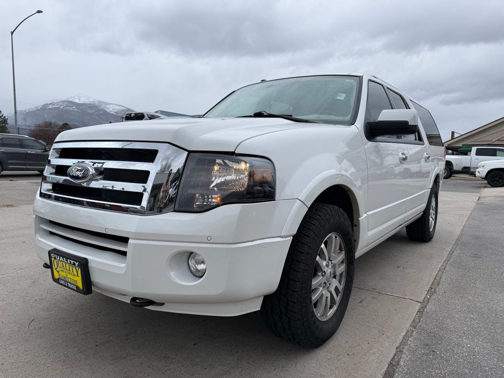 2013 Ford Expedition Limited's photo