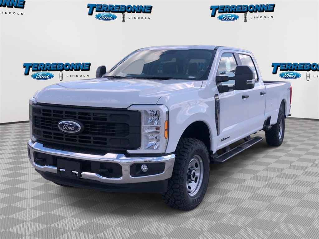 2026 Ford F-250 XL photo 2