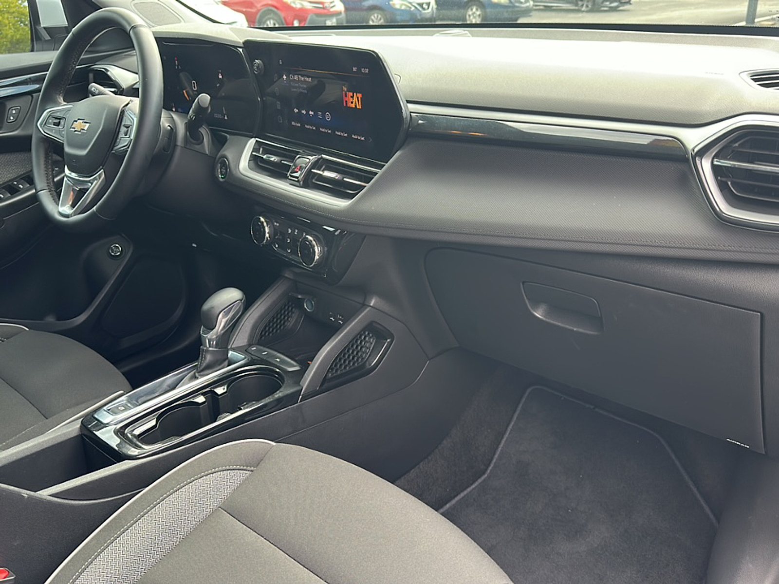 2024 Chevrolet Trailblazer LT photo 13
