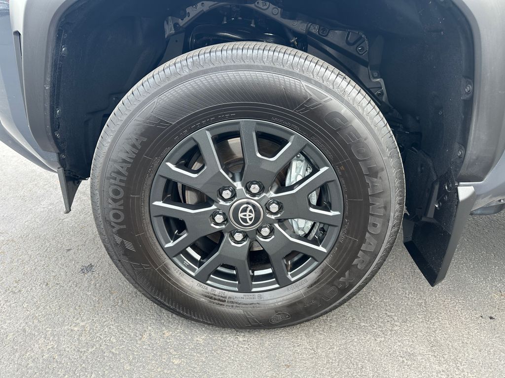 2025 Toyota 4Runner SR5 photo 12
