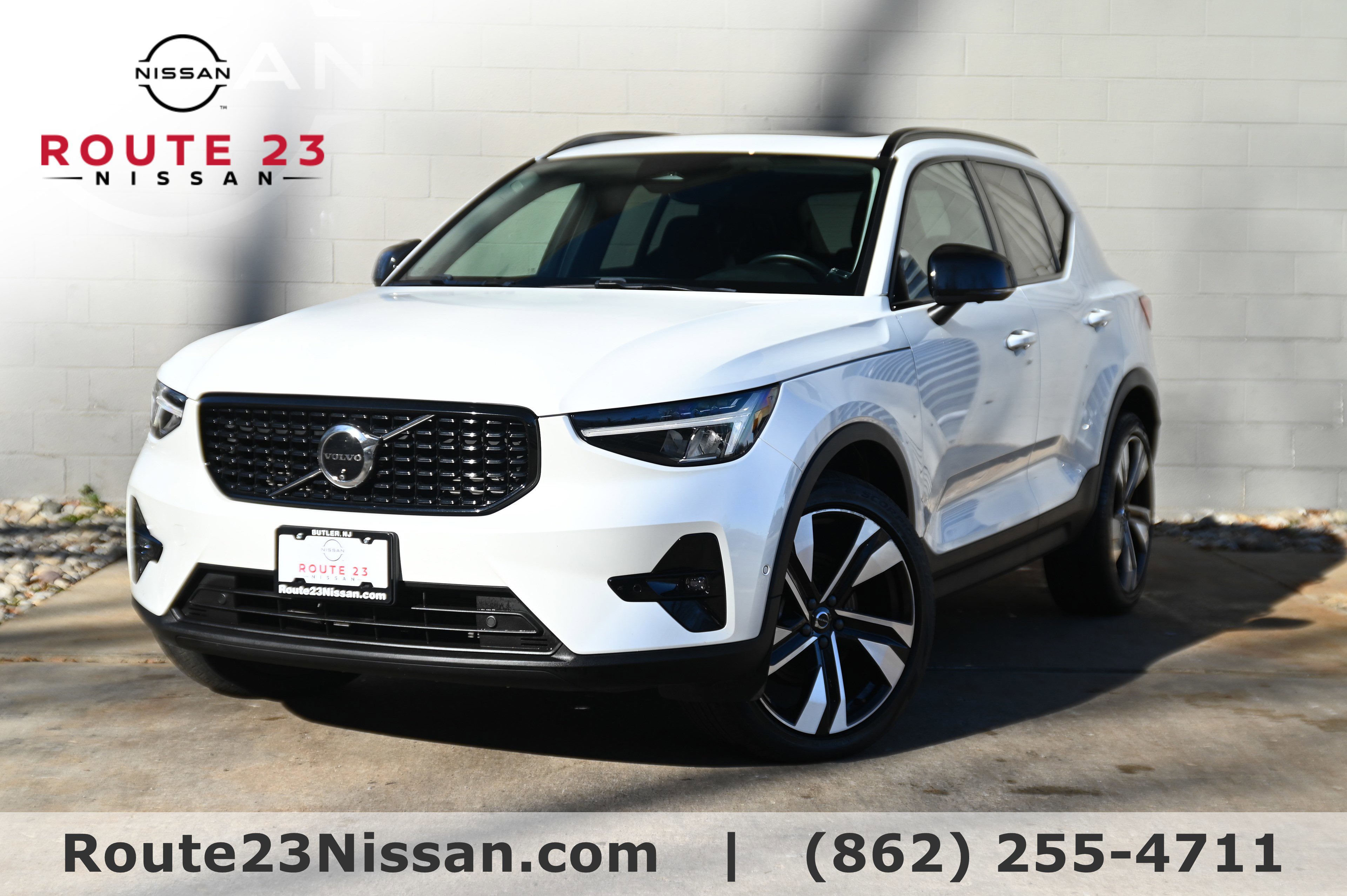2024 Volvo XC40 Plus