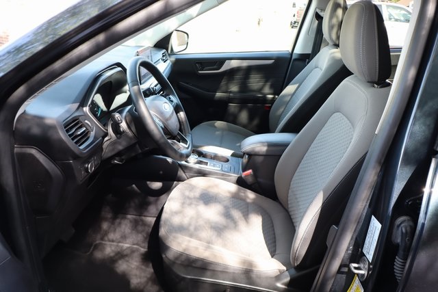2022 Ford Escape SE photo 4