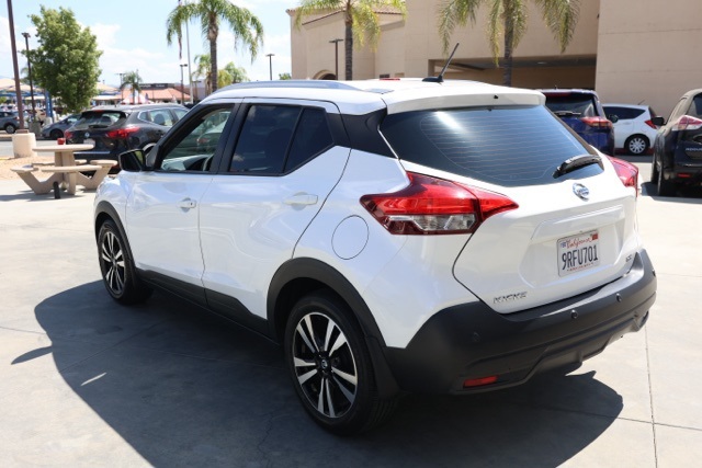 2020 Nissan Kicks SV photo 4