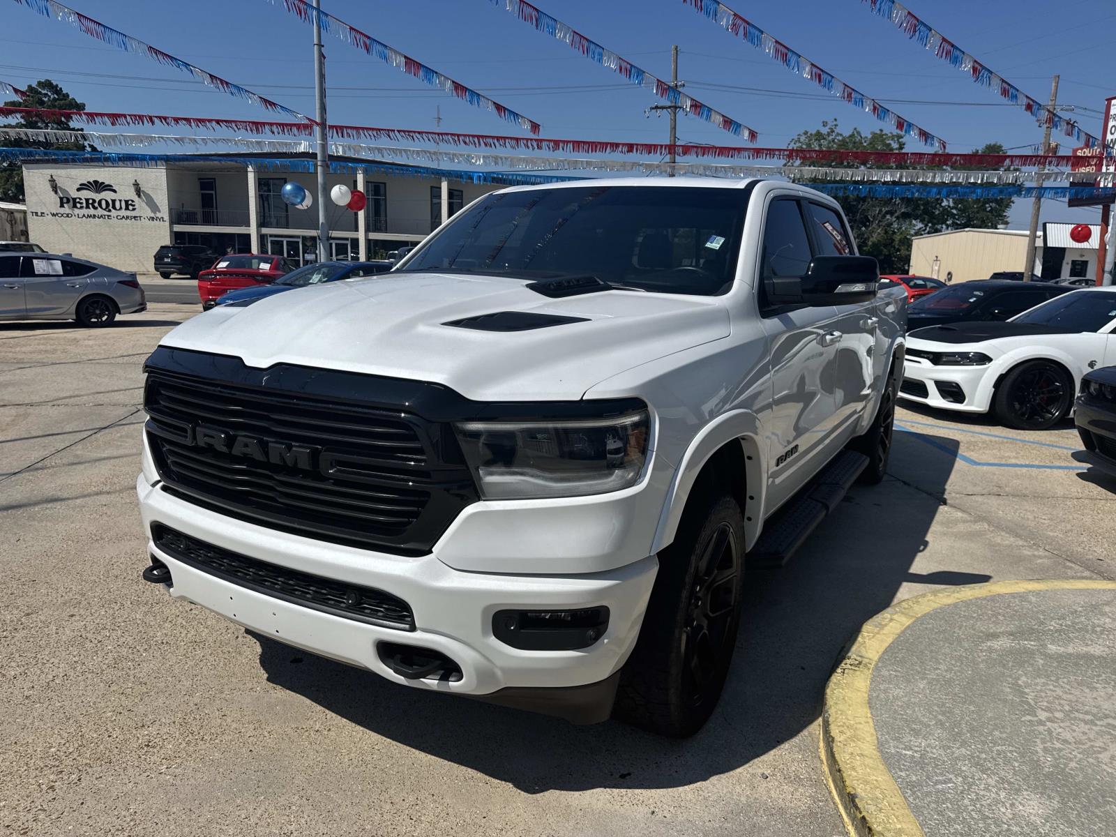 2022 Ram 1500 Laramie photo 2