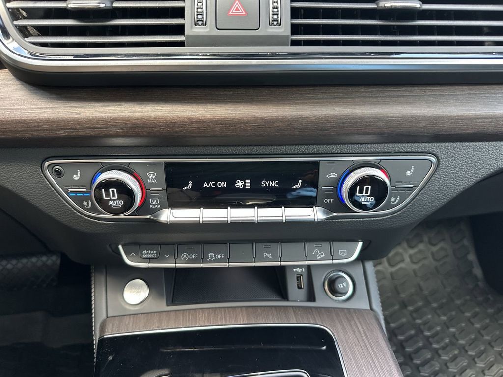 2024 Audi Q5 45 S line Premium photo 22