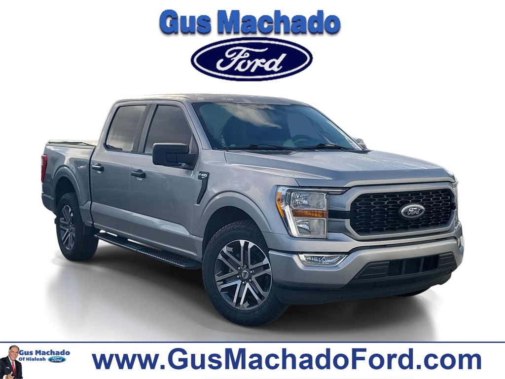 2021 Ford F-150 XL's photo