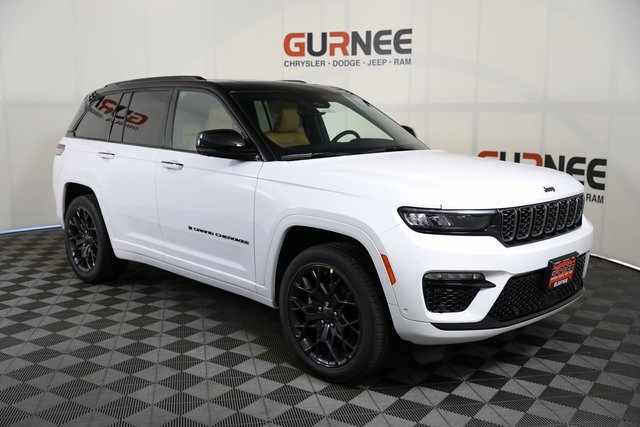 2025 Jeep Grand Cherokee Summit Reserve photo 2