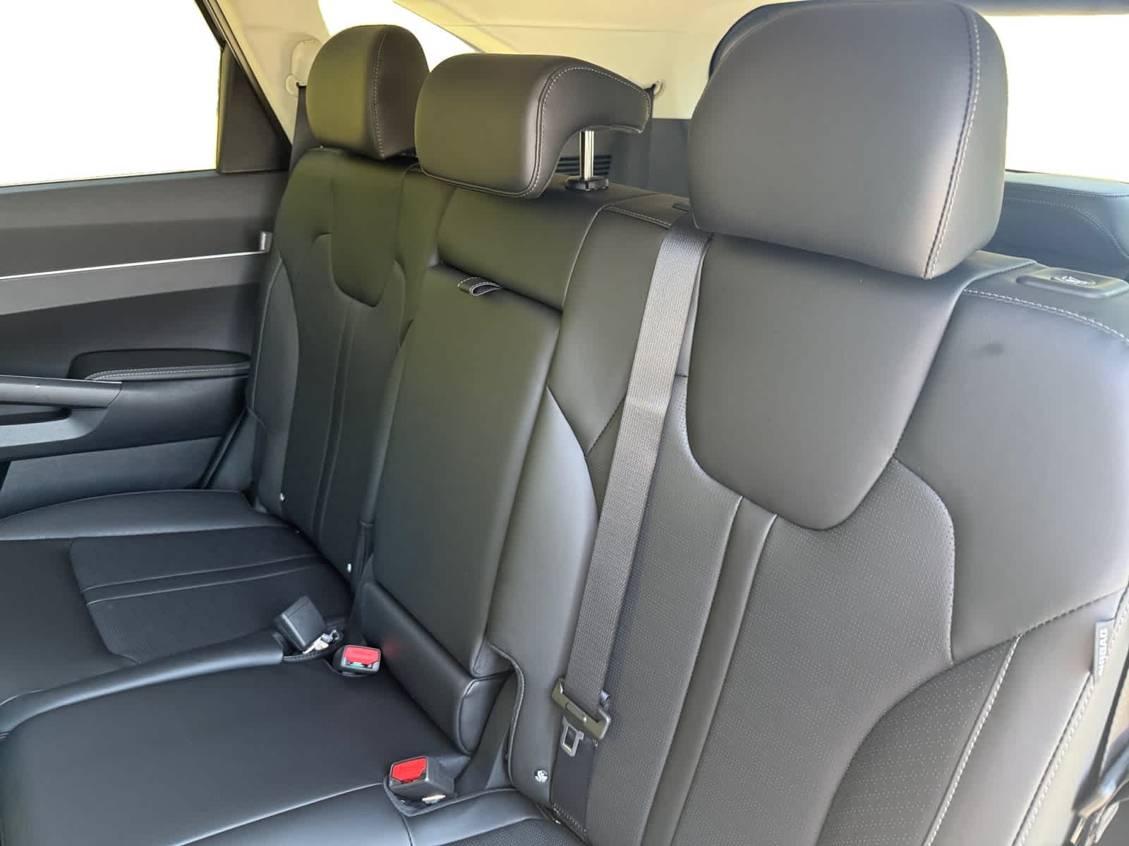 2026 Kia Sorento EX photo 10