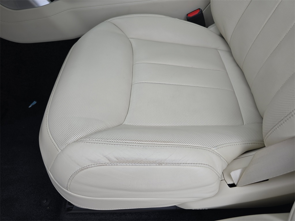 2023 Land Rover Range Rover Autobiography photo 25