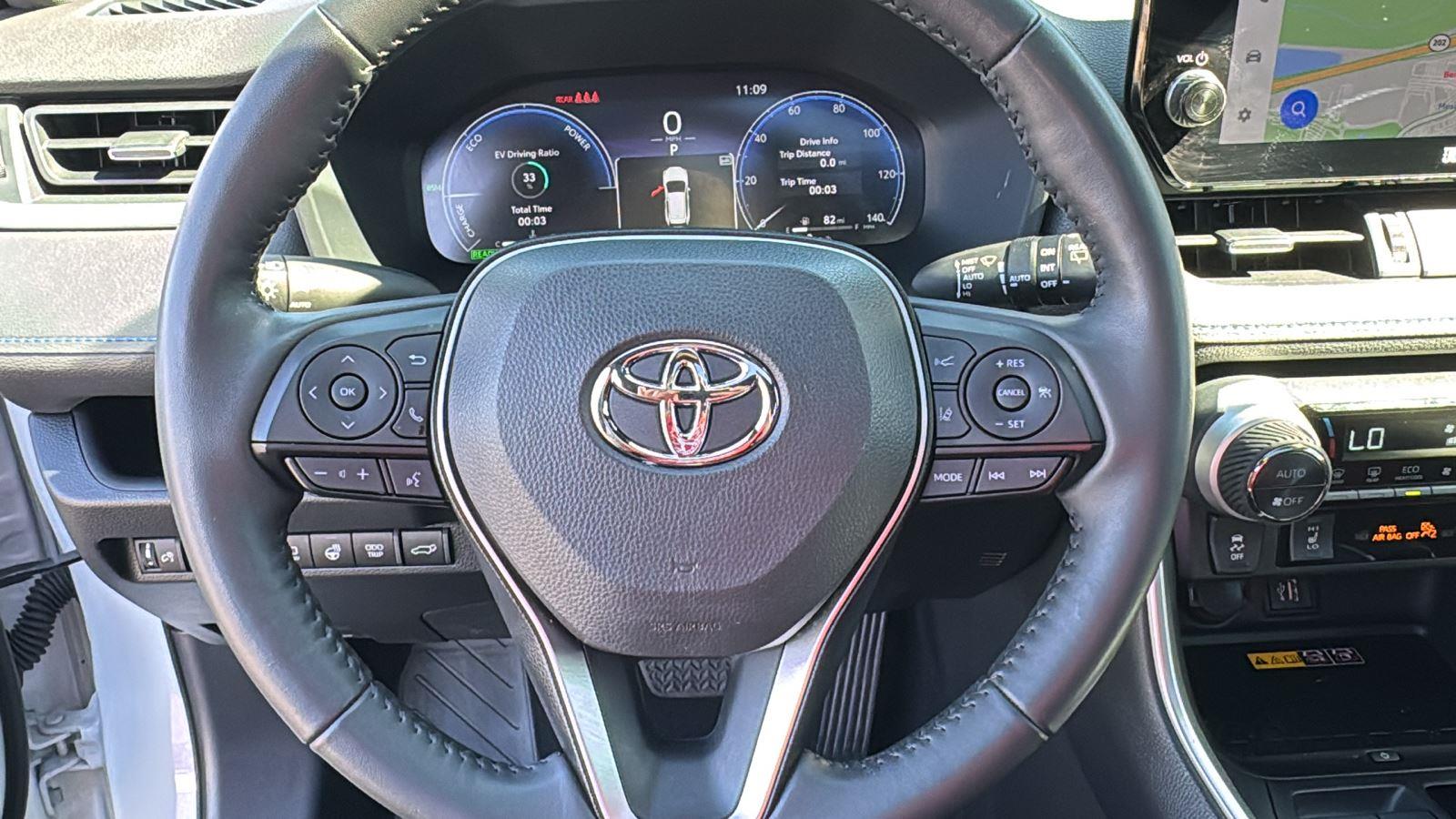 2024 Toyota RAV4 Hybrid XSE photo 15