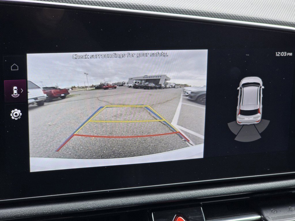 2023 Kia Niro EX photo 4